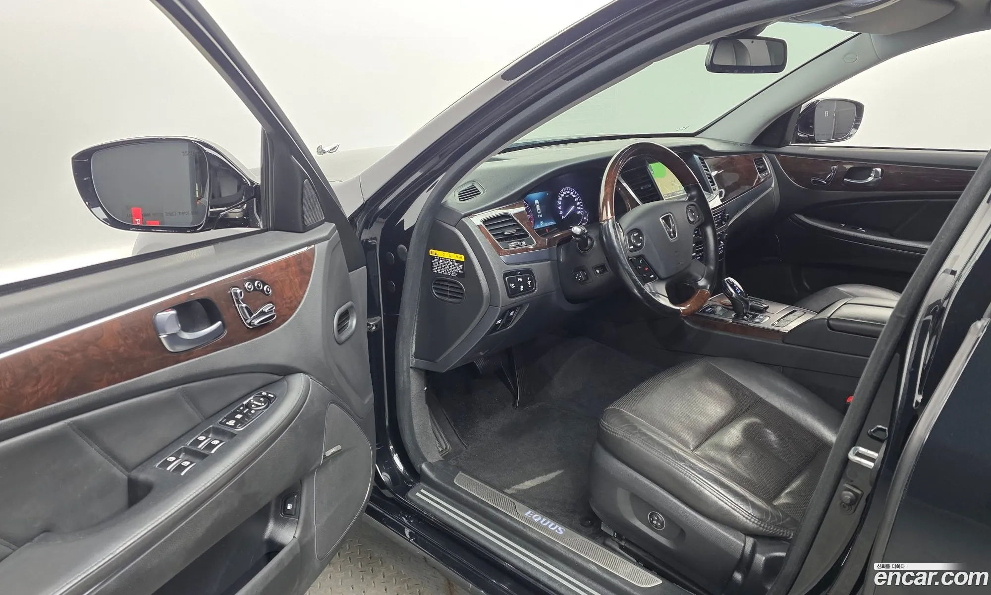 Hyundai Equus 2014 — 7