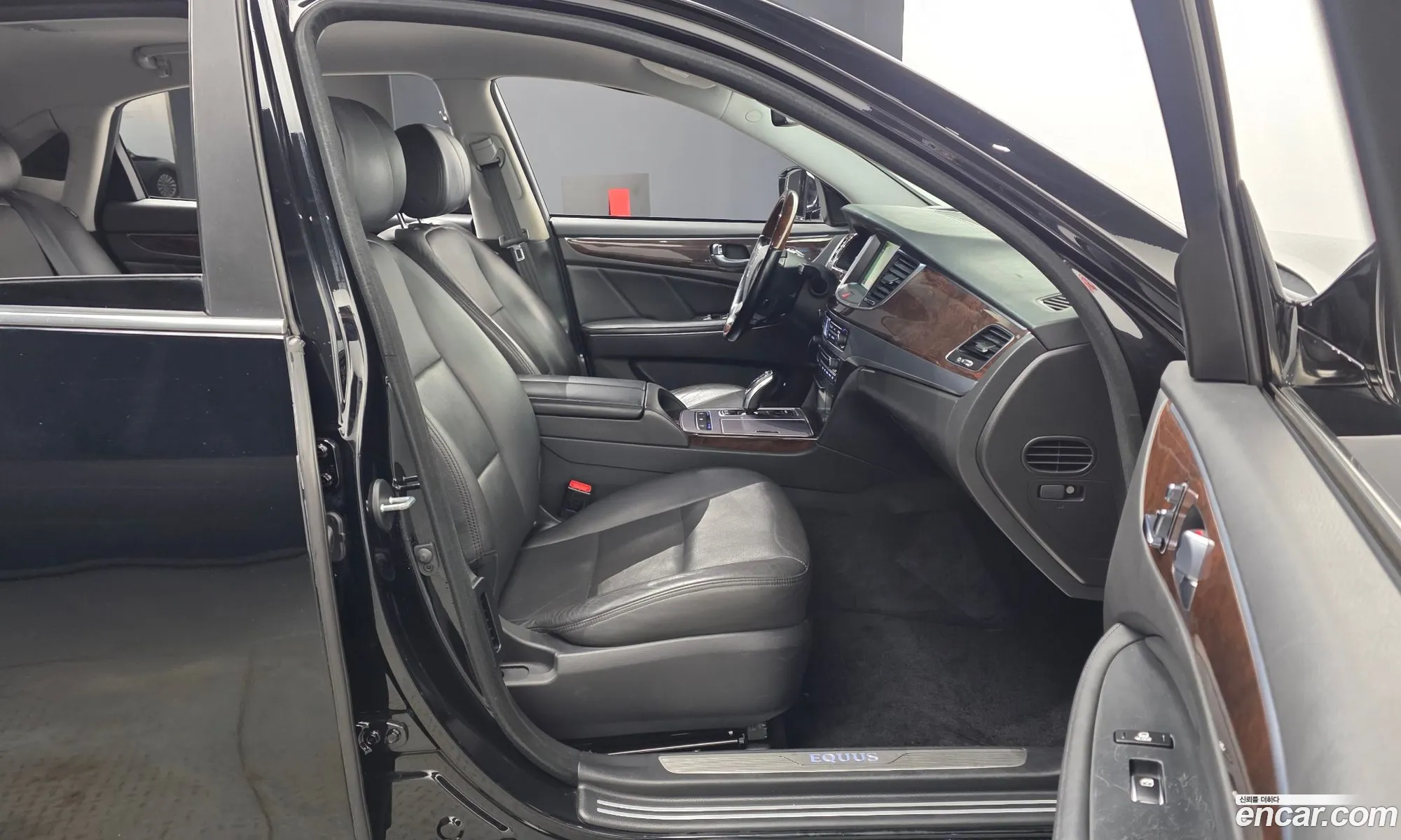 Hyundai Equus 2014 — 5