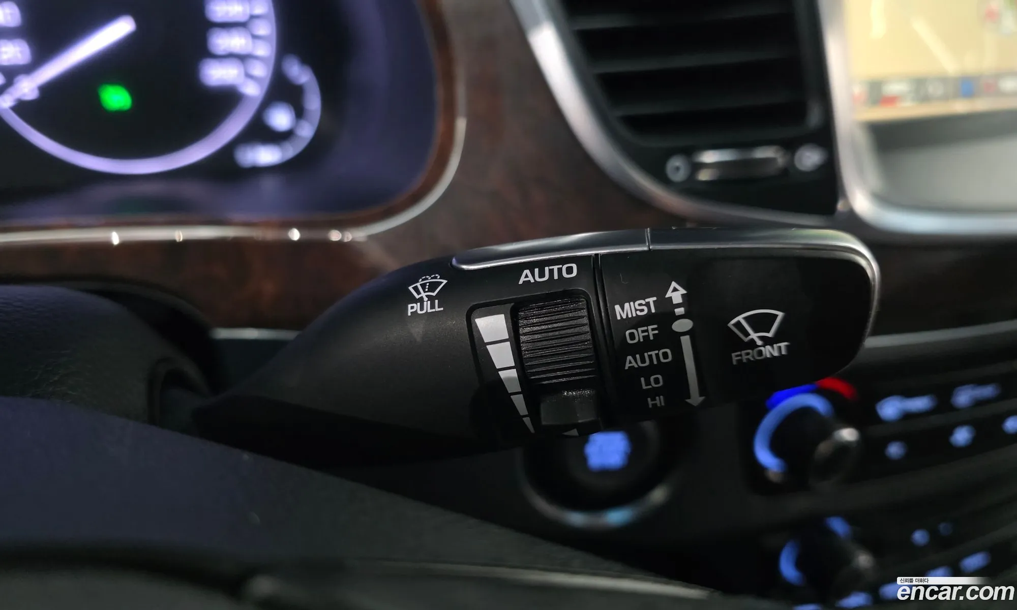 Hyundai Equus 2014 — 16