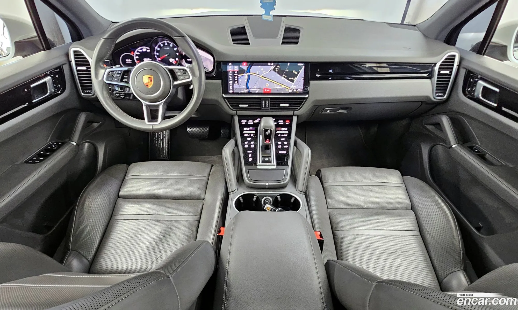 Porsche Cayenne 2019 WP1AA29Y6KDA23556 — 3