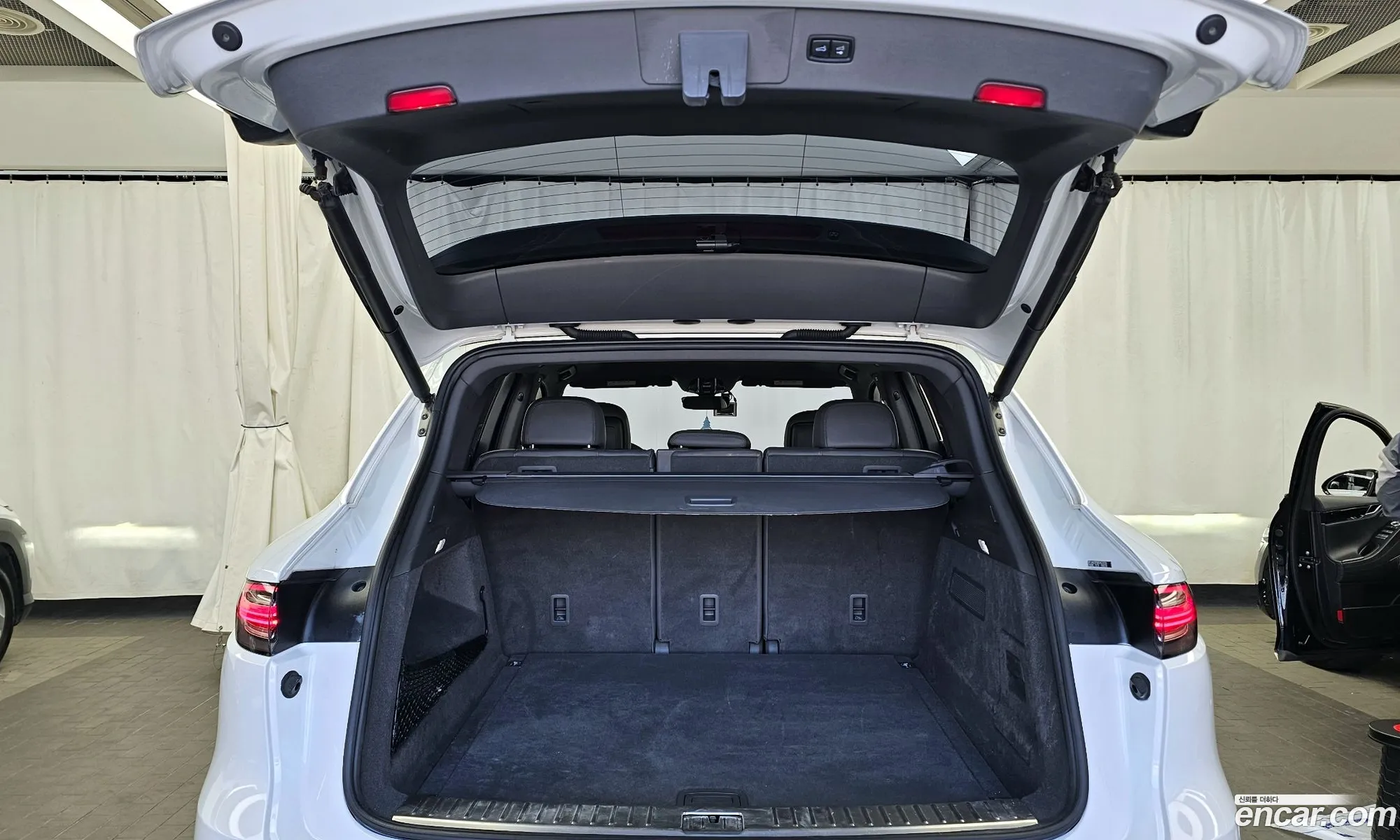 Porsche Cayenne 2019 WP1AA29Y6KDA23556 — 22
