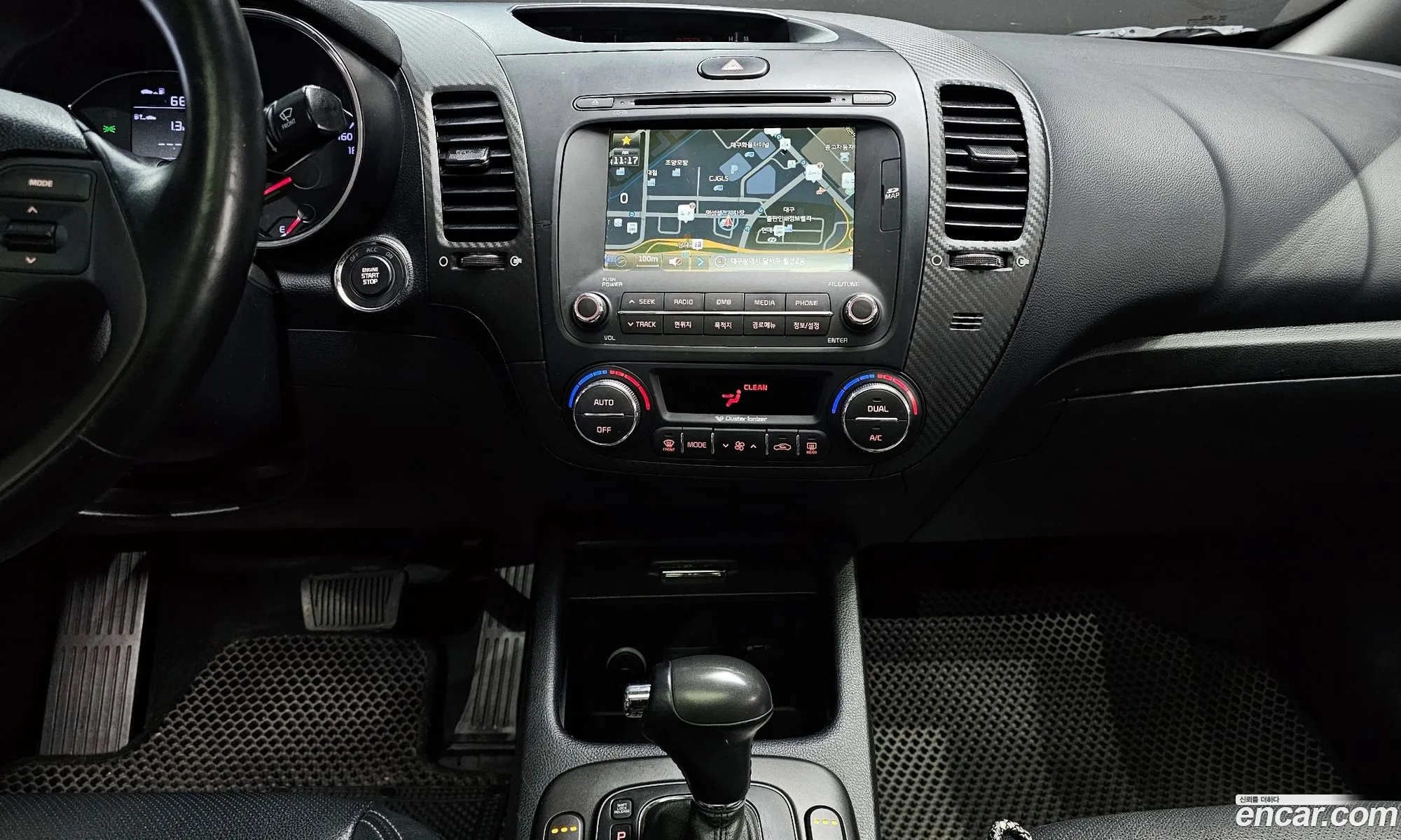 Kia K3 2012 — 7