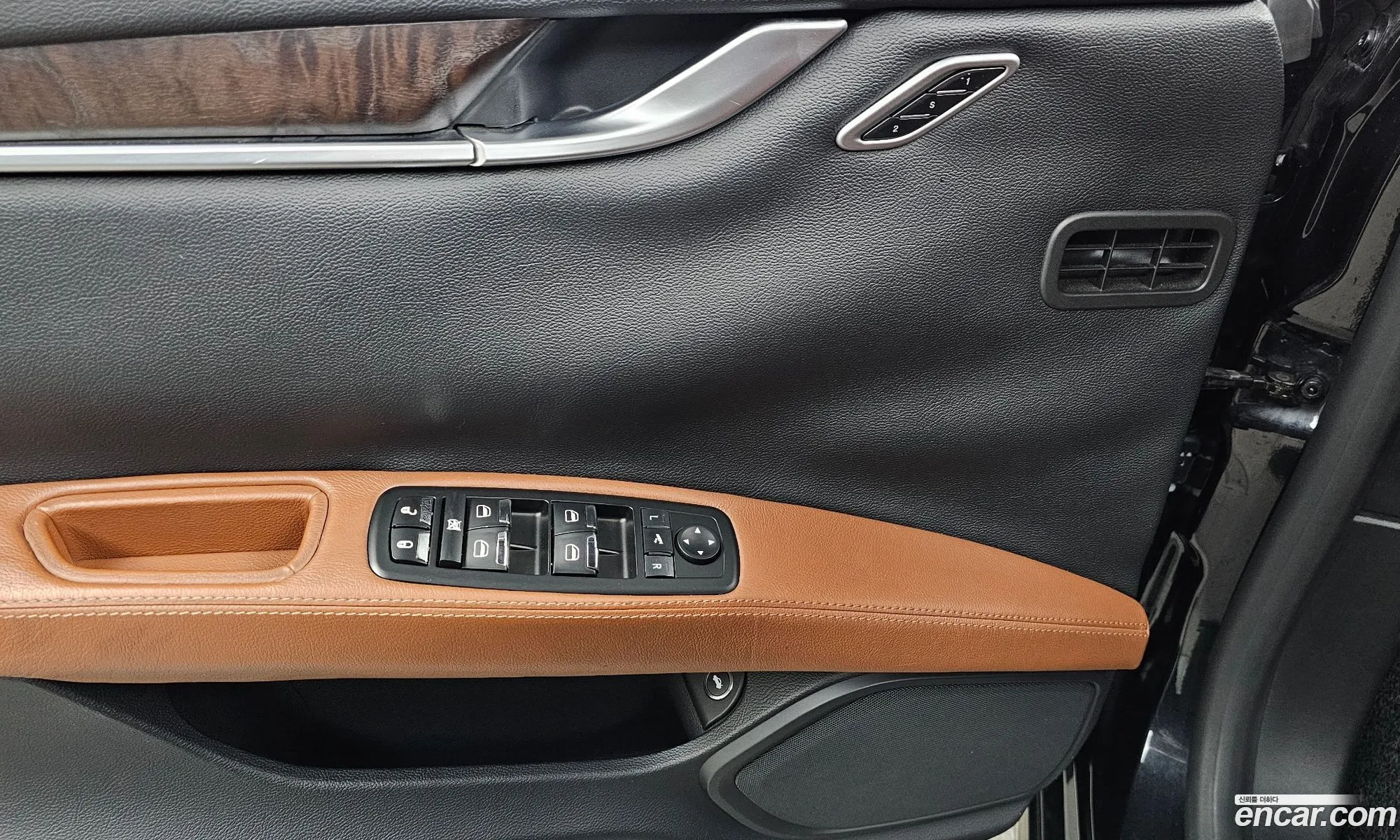 Maserati Ghibli 2014 — 15