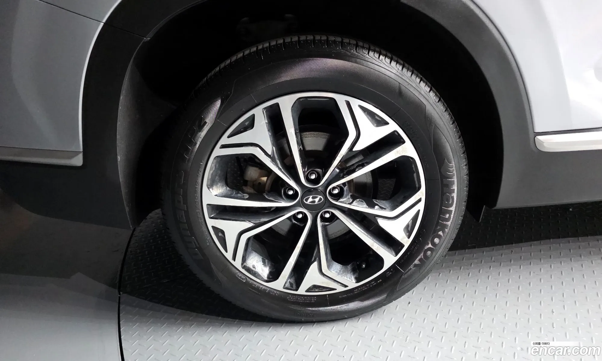 Hyundai Santa Fe TM 2018 — 11