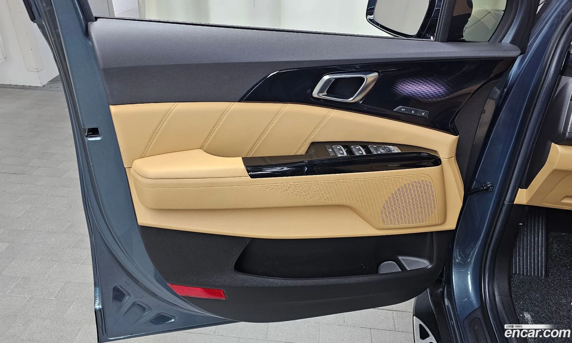 Kia Carnival 2021 — 28