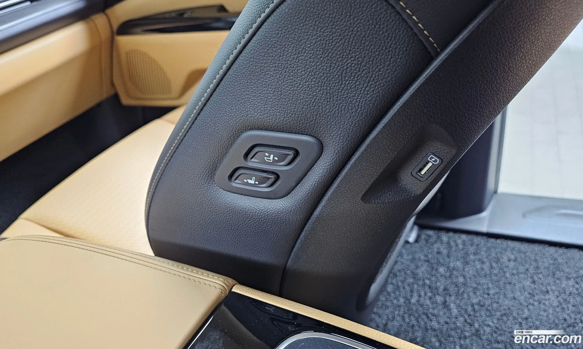Kia Carnival 2021 — 2