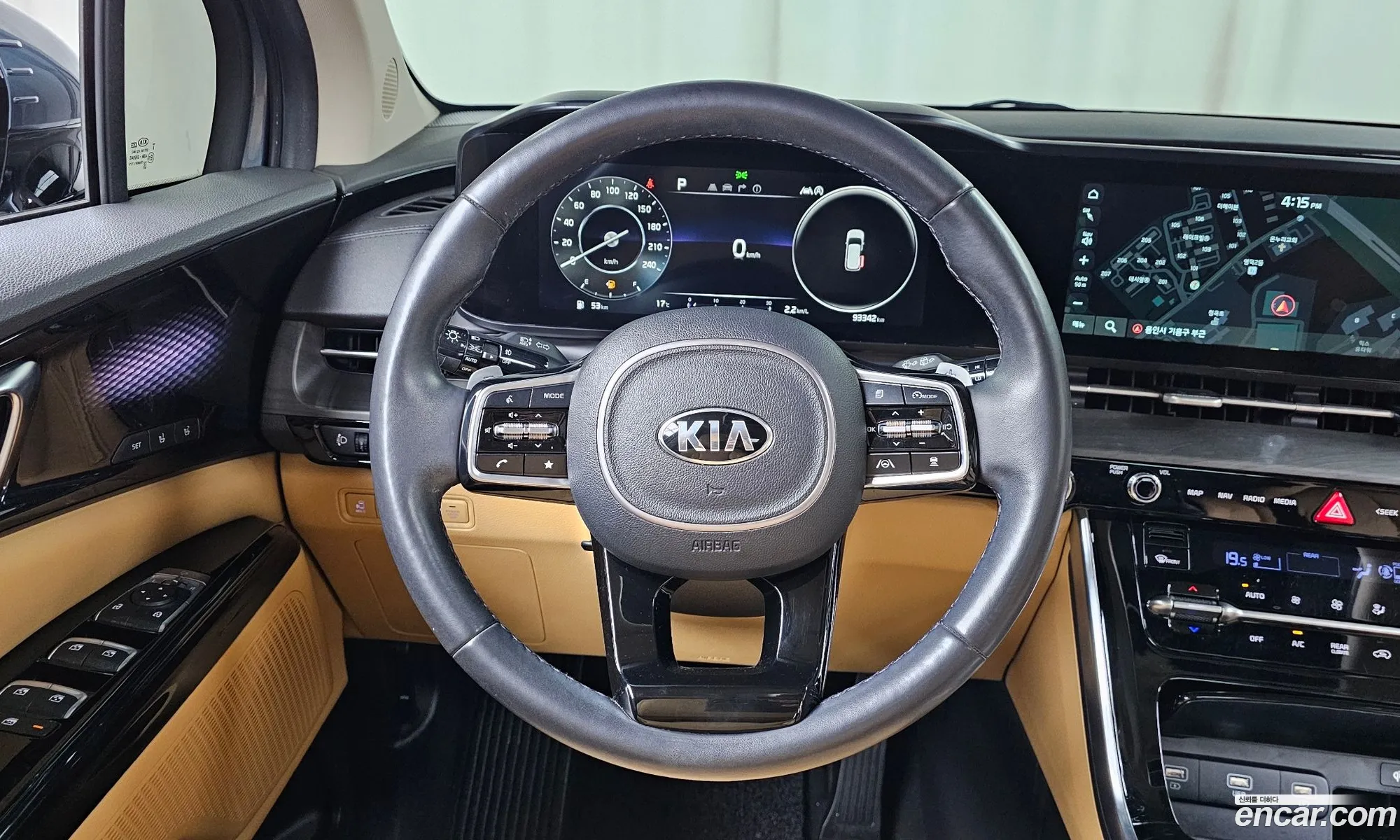 Kia Carnival 2021 — 21