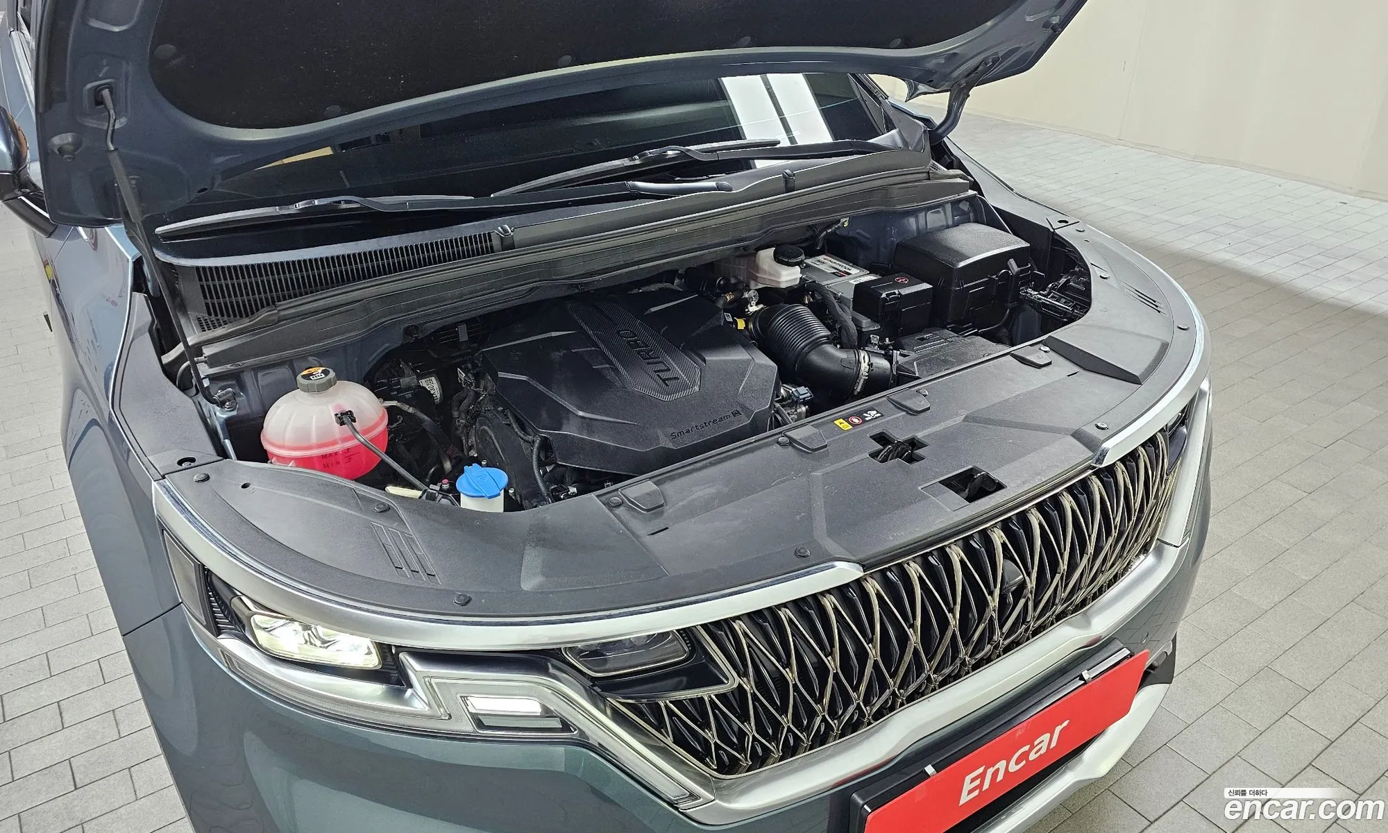 Kia Carnival 2021 — 34