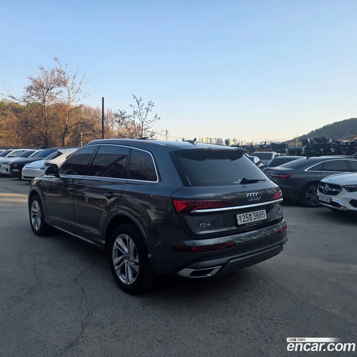 Audi Q7 2022 — 14