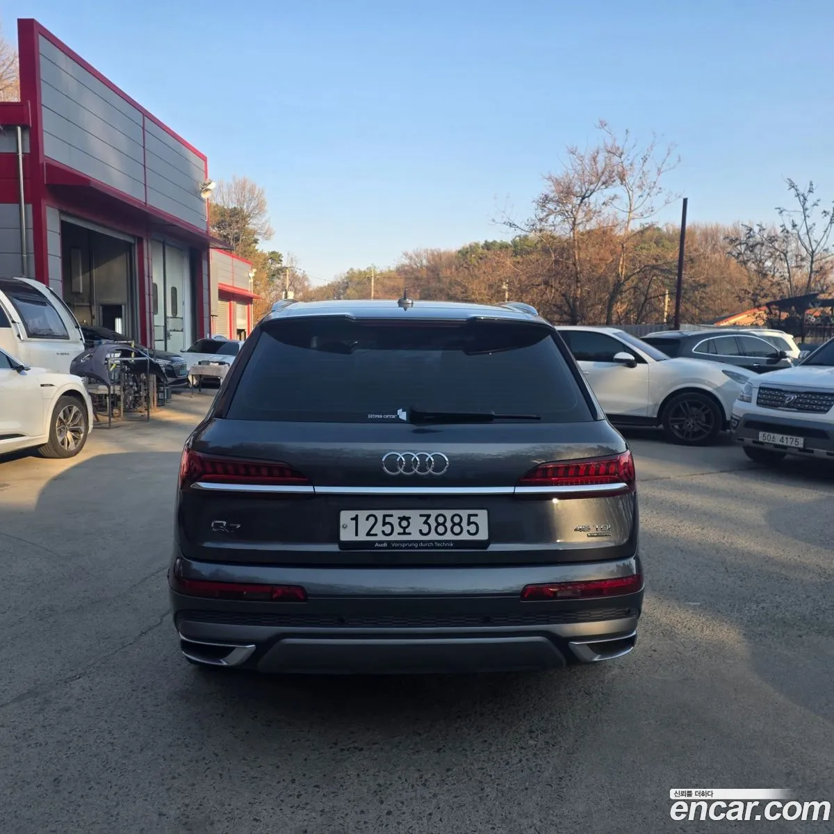 Audi Q7 2022 — 11