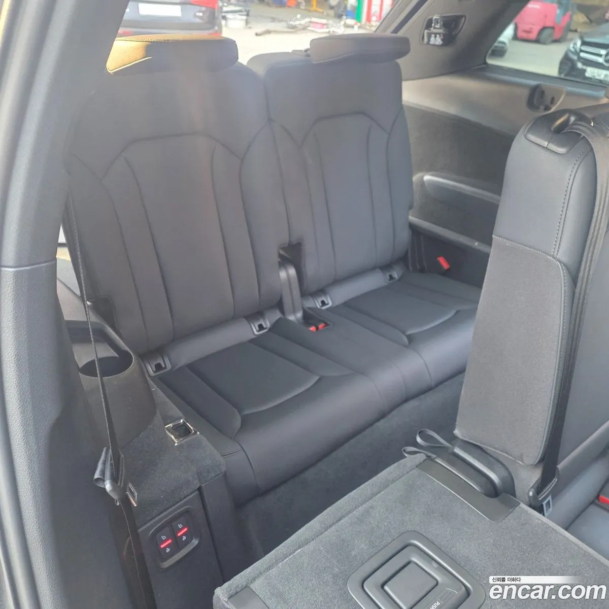 Audi Q7 2022 — 13