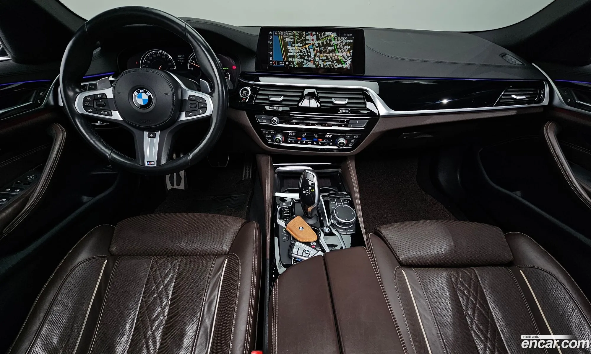 BMW 5 Series 2018 WBAJD310XJB316274 — 28