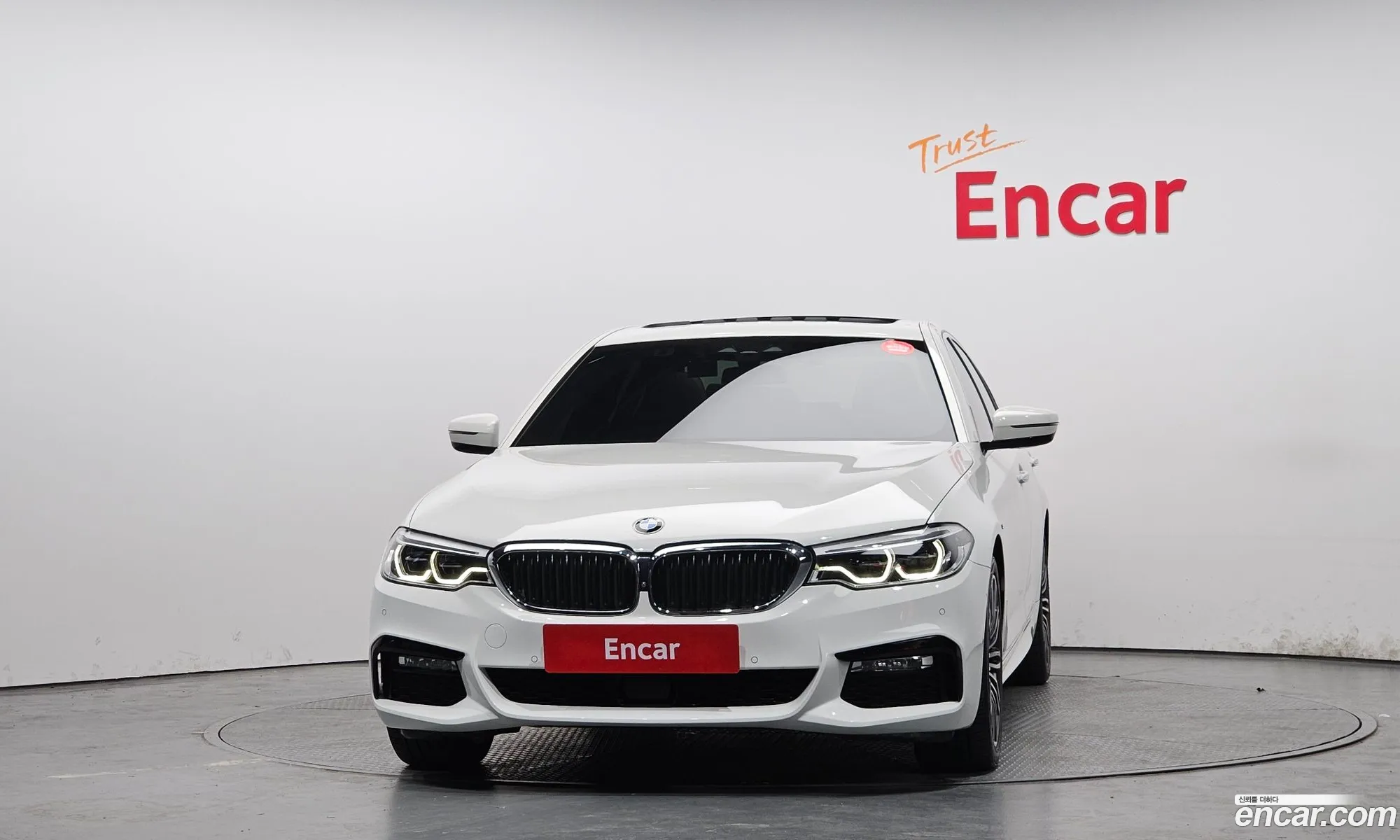 BMW 5 Series 2018 WBAJD310XJB316274 — 4