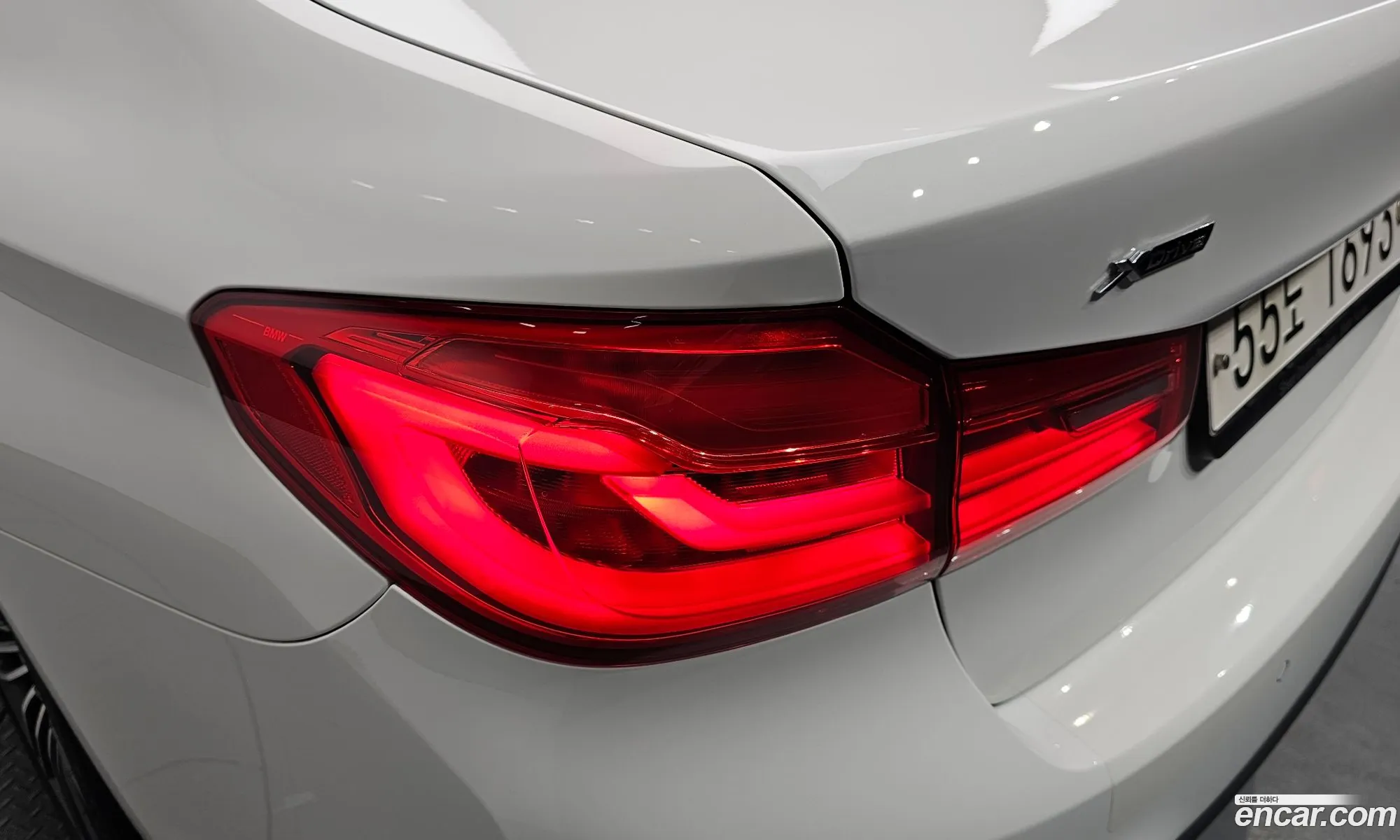 BMW 5 Series 2018 WBAJD310XJB316274 — 20