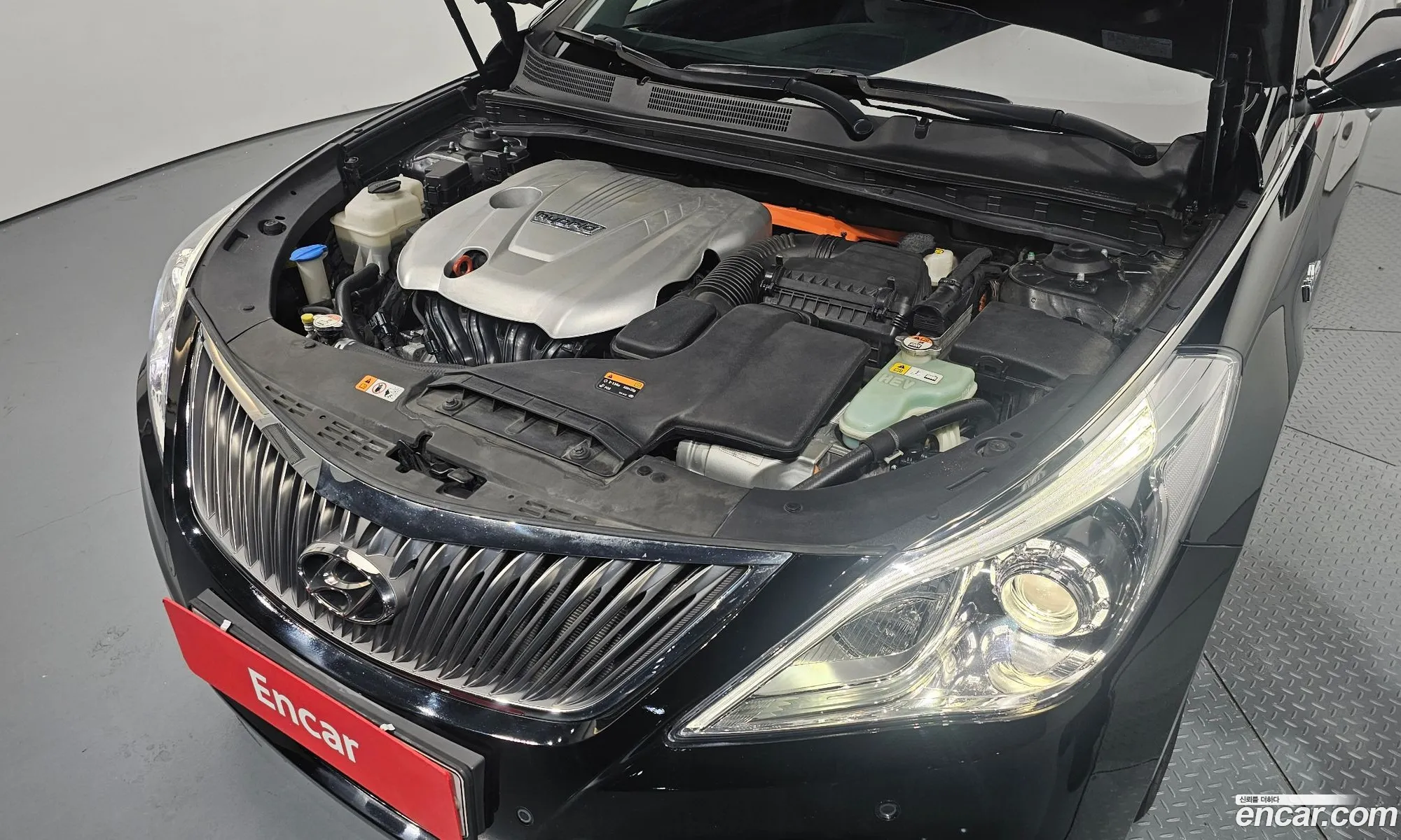 Hyundai Grandeur HG Hybrid 2016 — 2