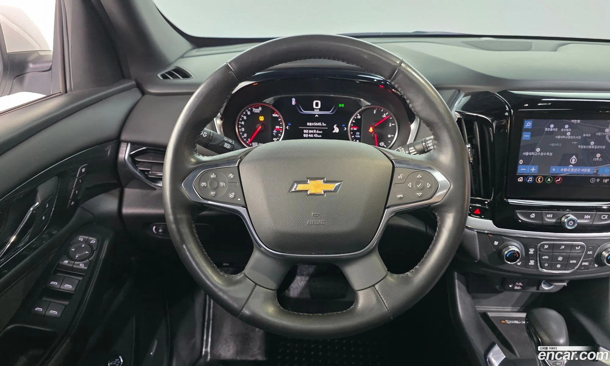 Chevrolet (GM Daewoo) Traverse 2022 — 12