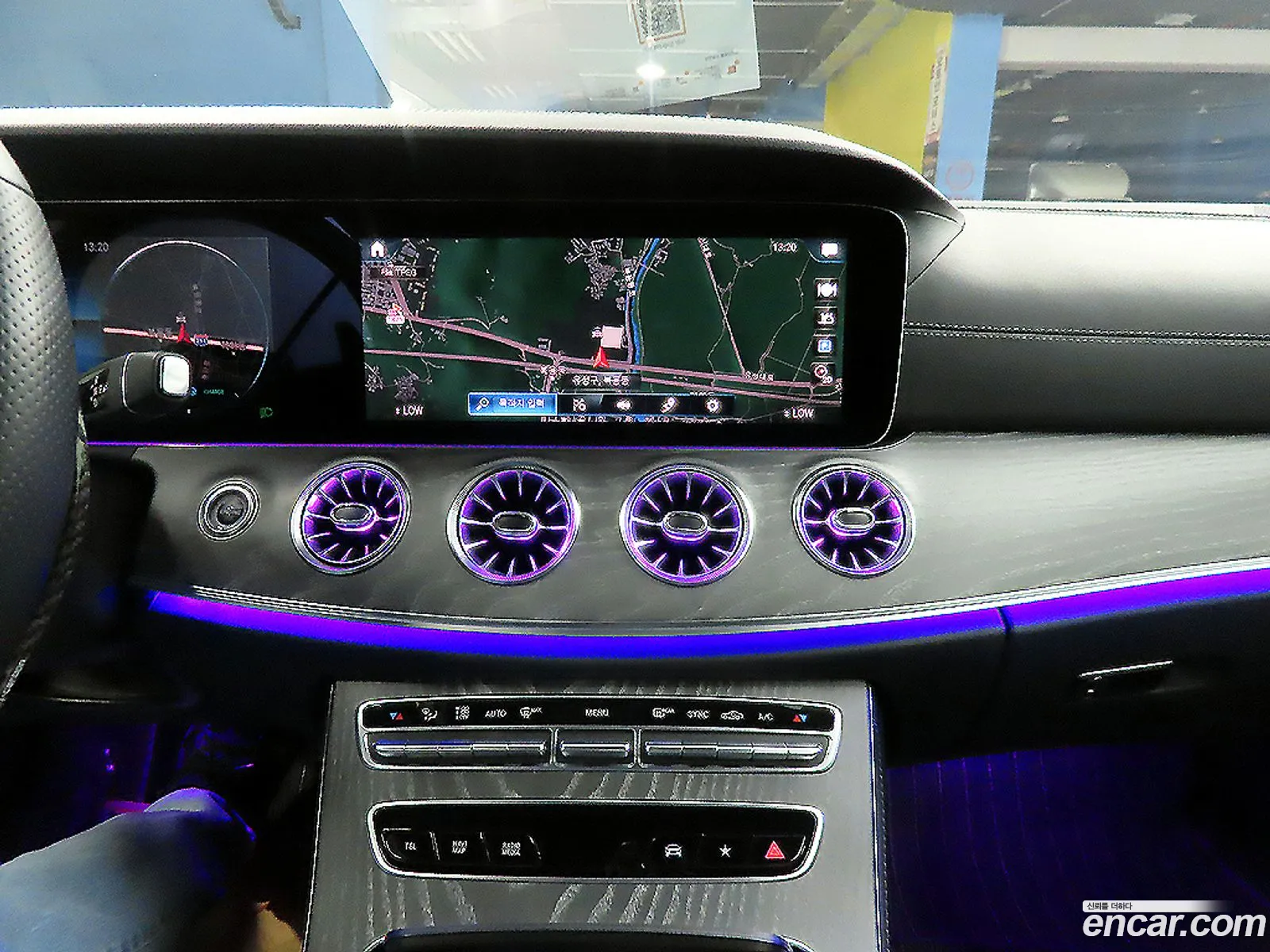 Mercedes-Benz E-Class W213 2021 — 12