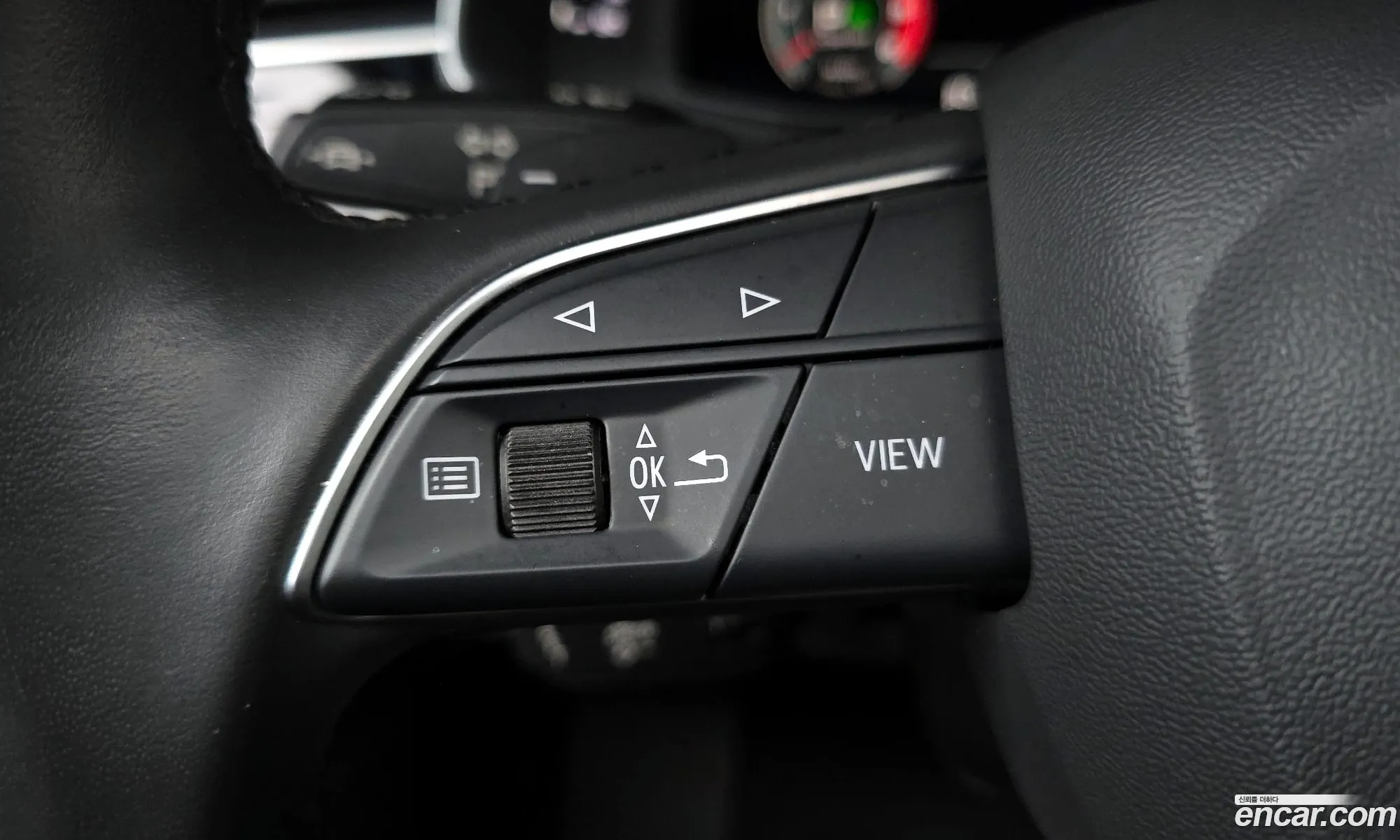 Audi Q7 2021 — 9