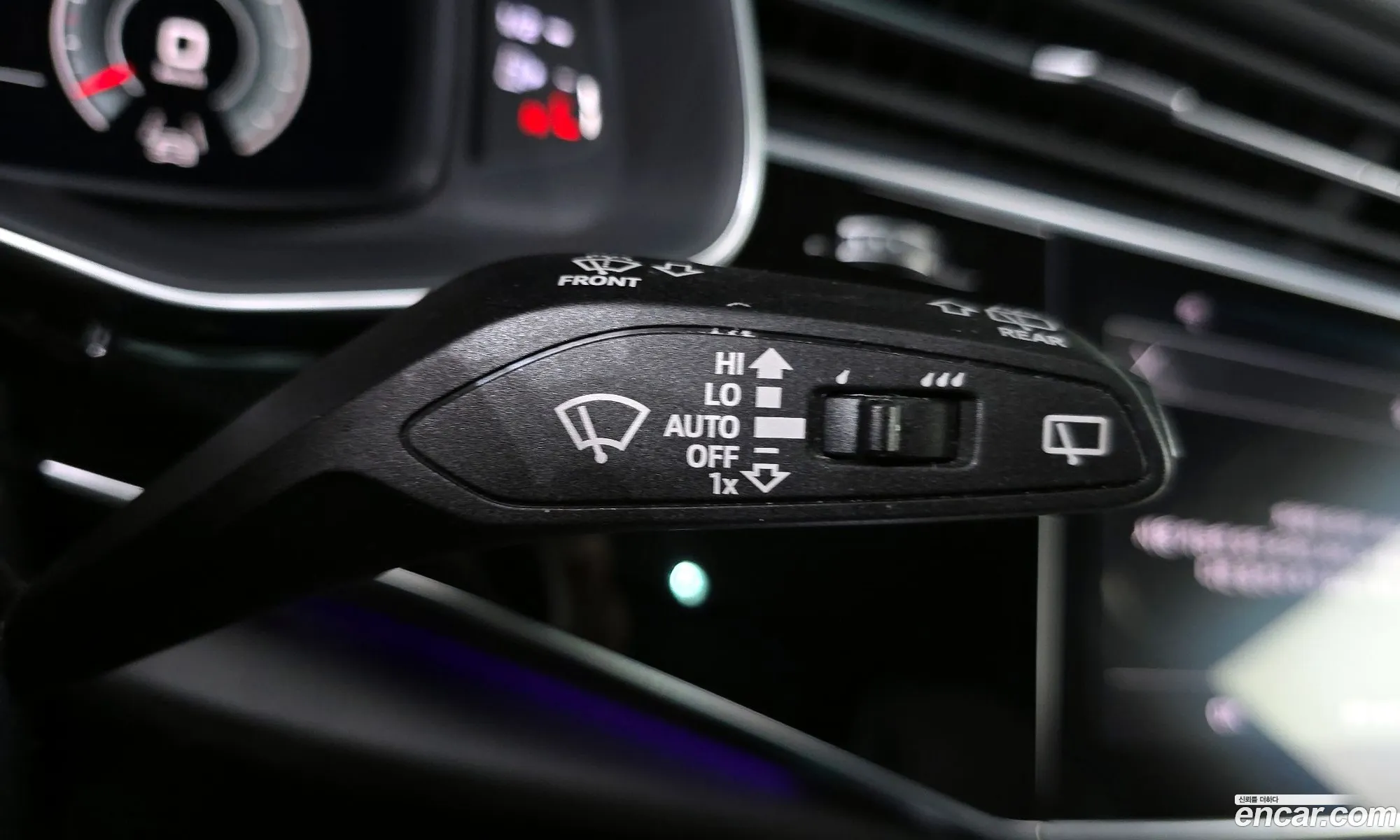 Audi Q7 2021 — 21