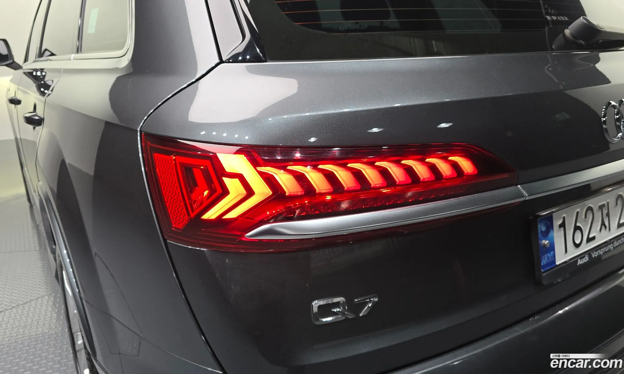 Audi Q7 2021 — 26