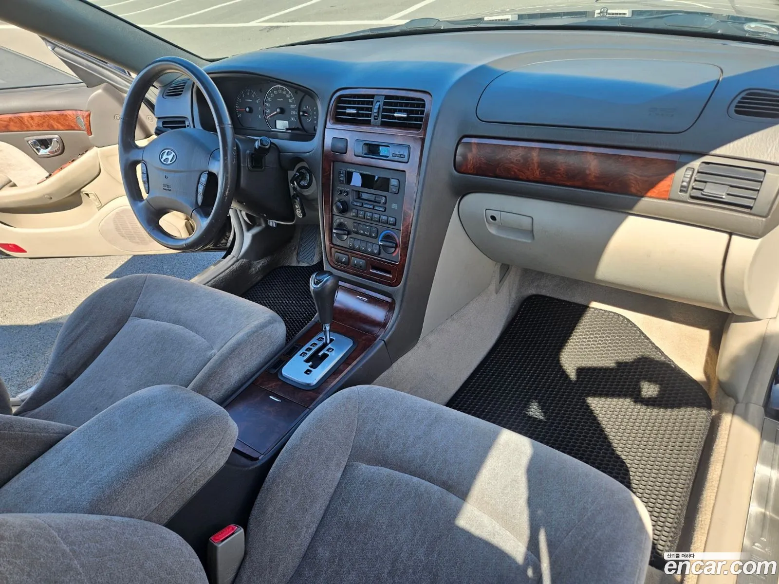 Hyundai Grandeur XG