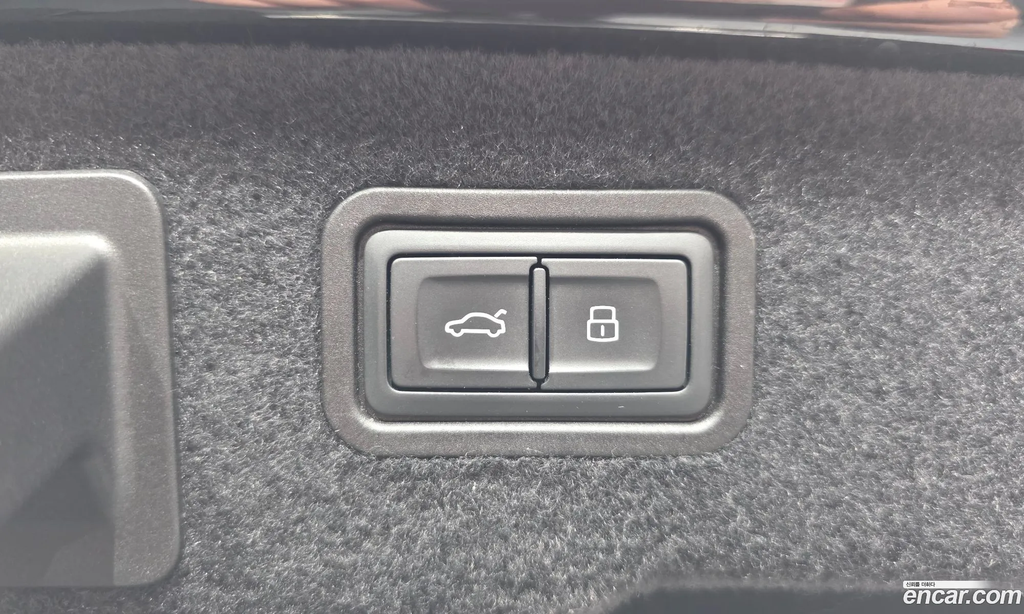 Audi A8 2021 WAUZZZF80MN030751 — 27