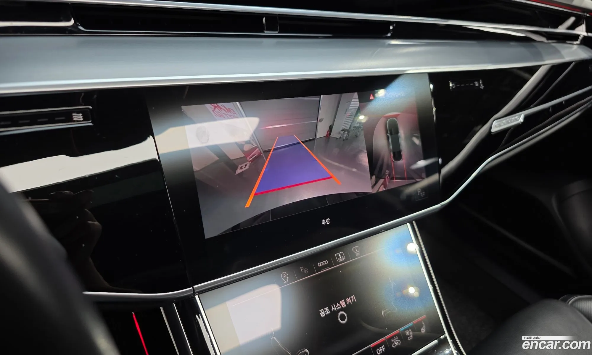 Audi A8 2021 WAUZZZF80MN030751 — 9