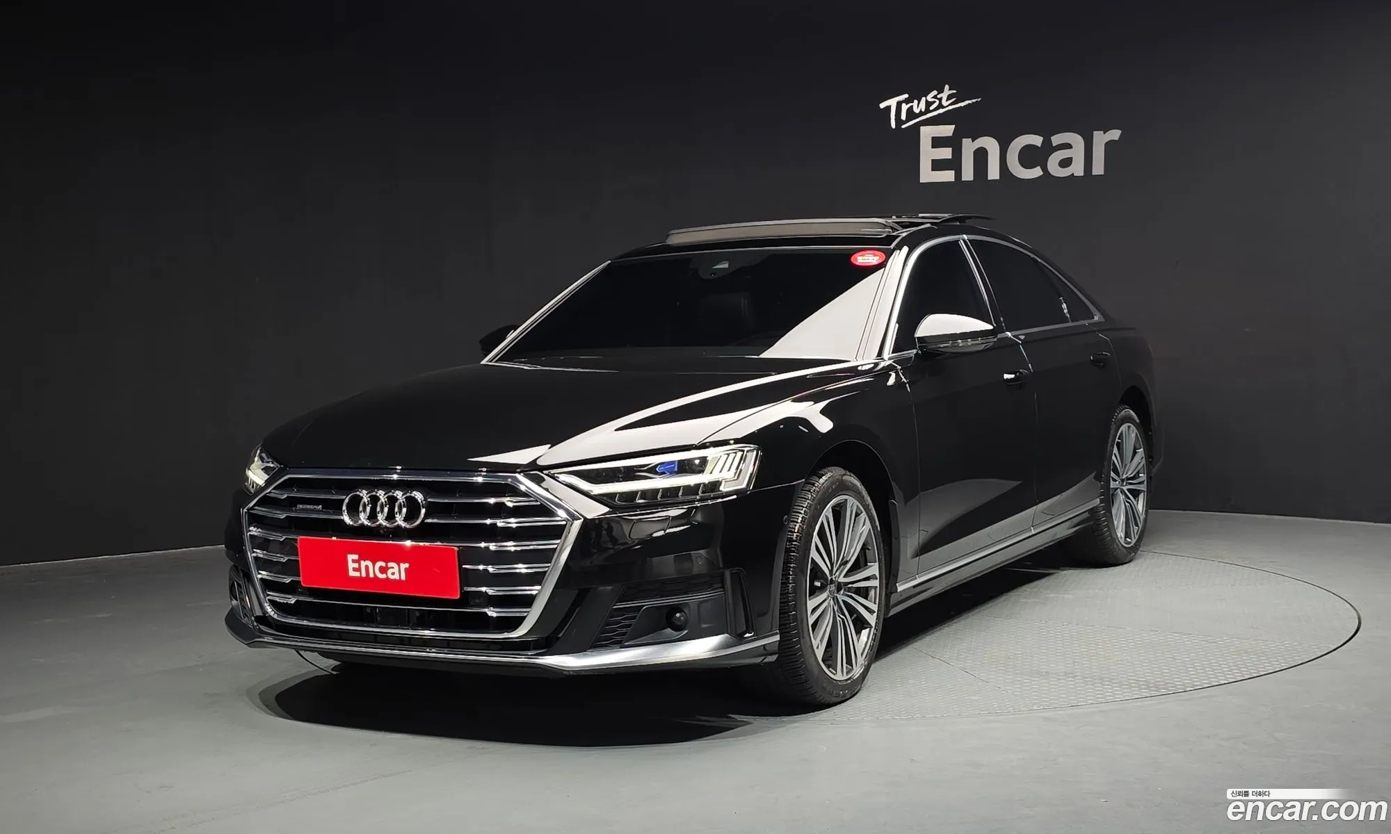 Audi A8 2021 WAUZZZF80MN030751 — 2