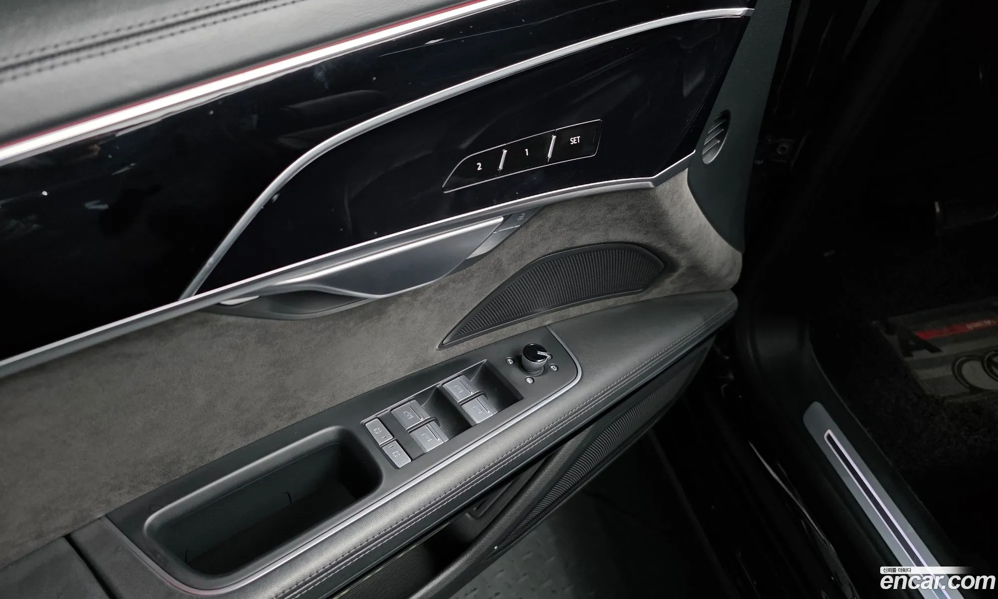 Audi A8 2021 WAUZZZF80MN030751 — 29
