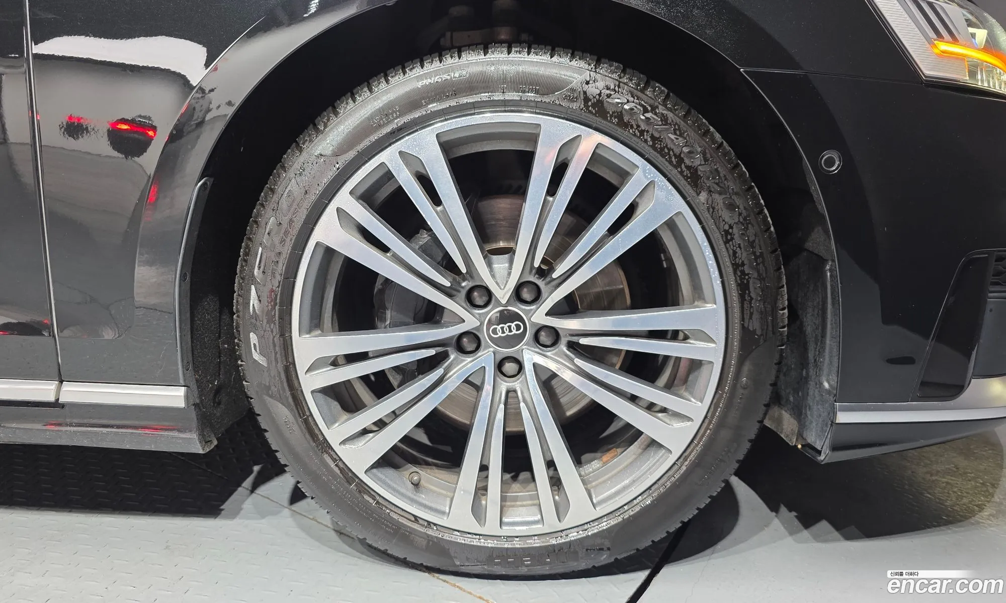Audi A8 2021 WAUZZZF80MN030751 — 10