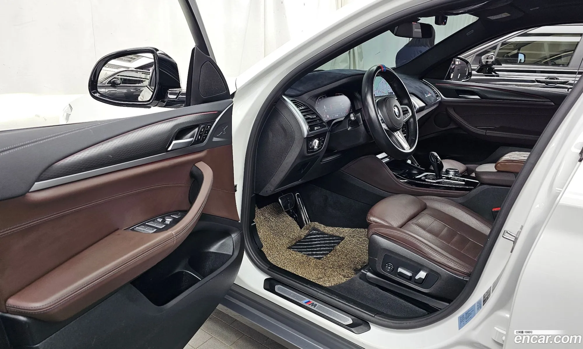 BMW X4 2021 — 2