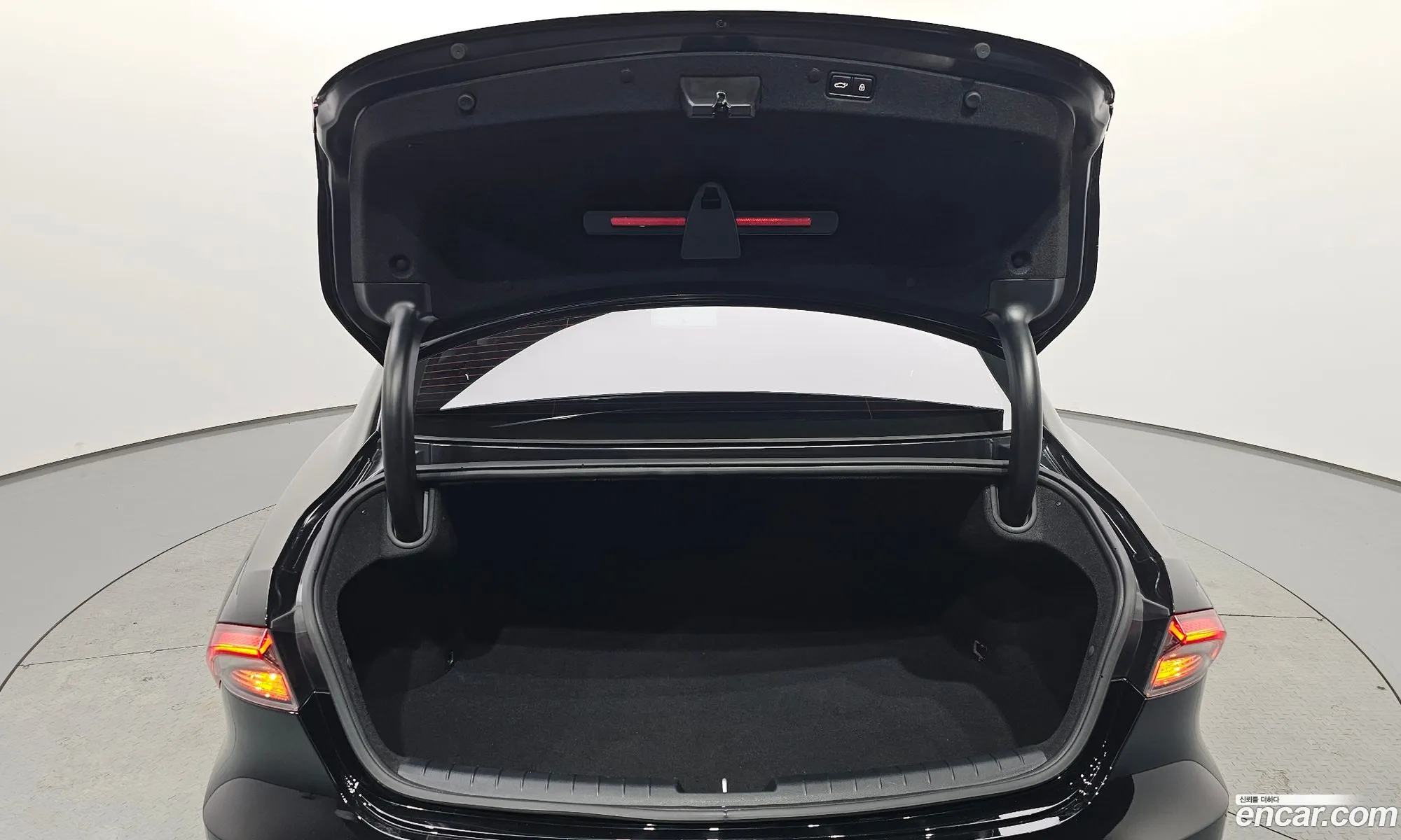 Hyundai Grandeur IG 2021 — 22