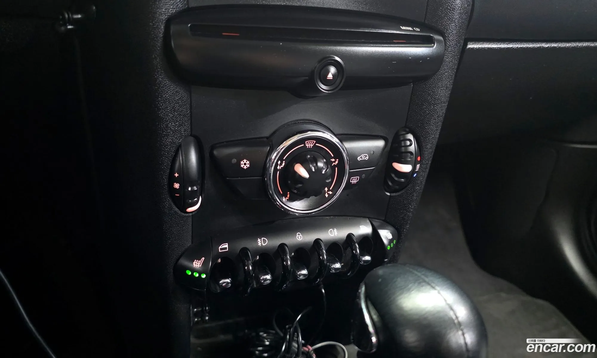 Mini Cooper 2011 WMWSU3105BT201842 — 17