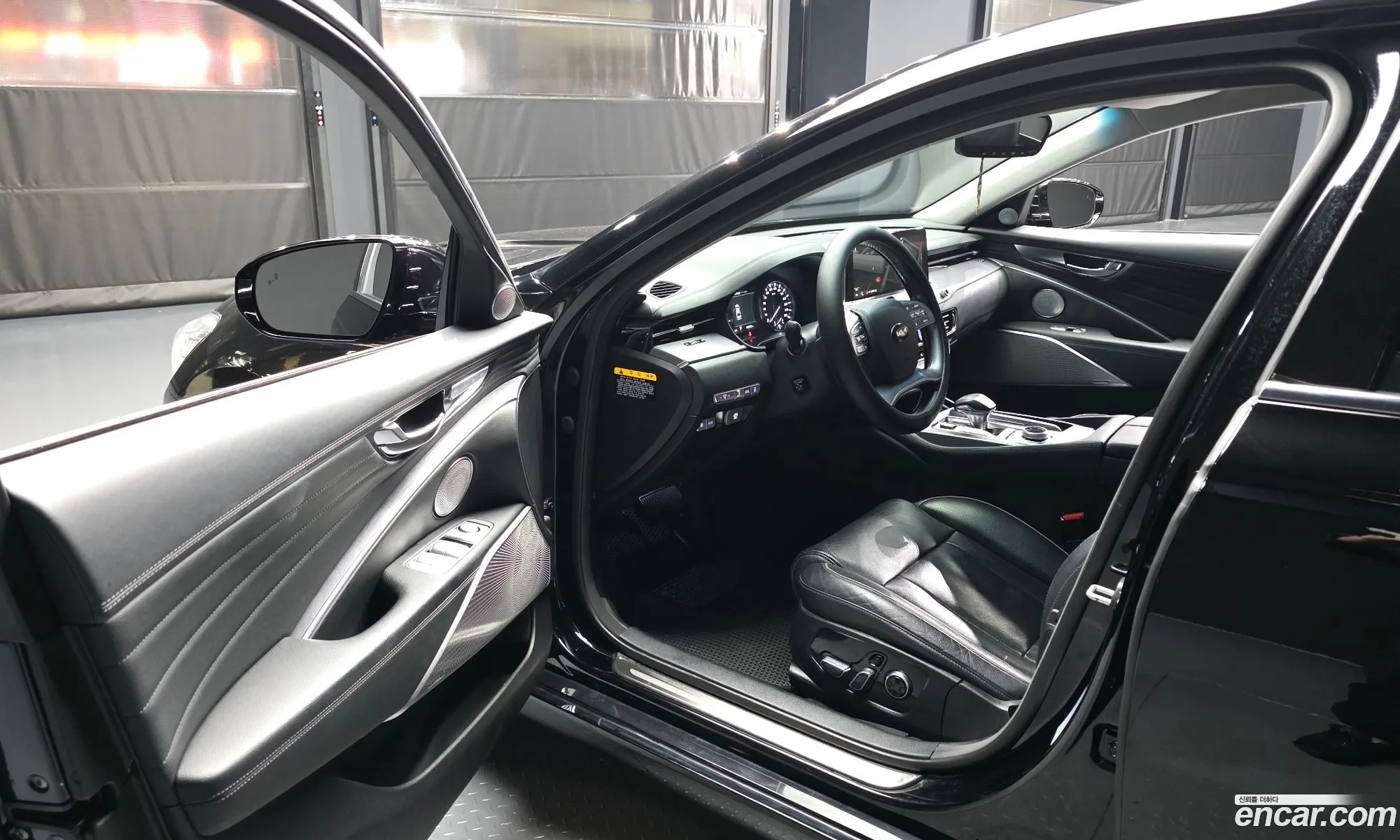 Kia The K9 2020 — 19