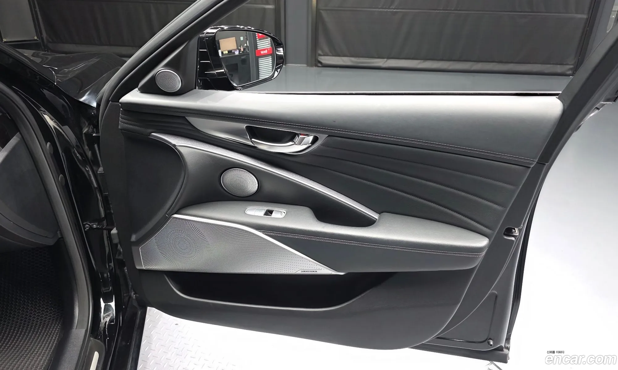 Kia The K9 2020 — 30
