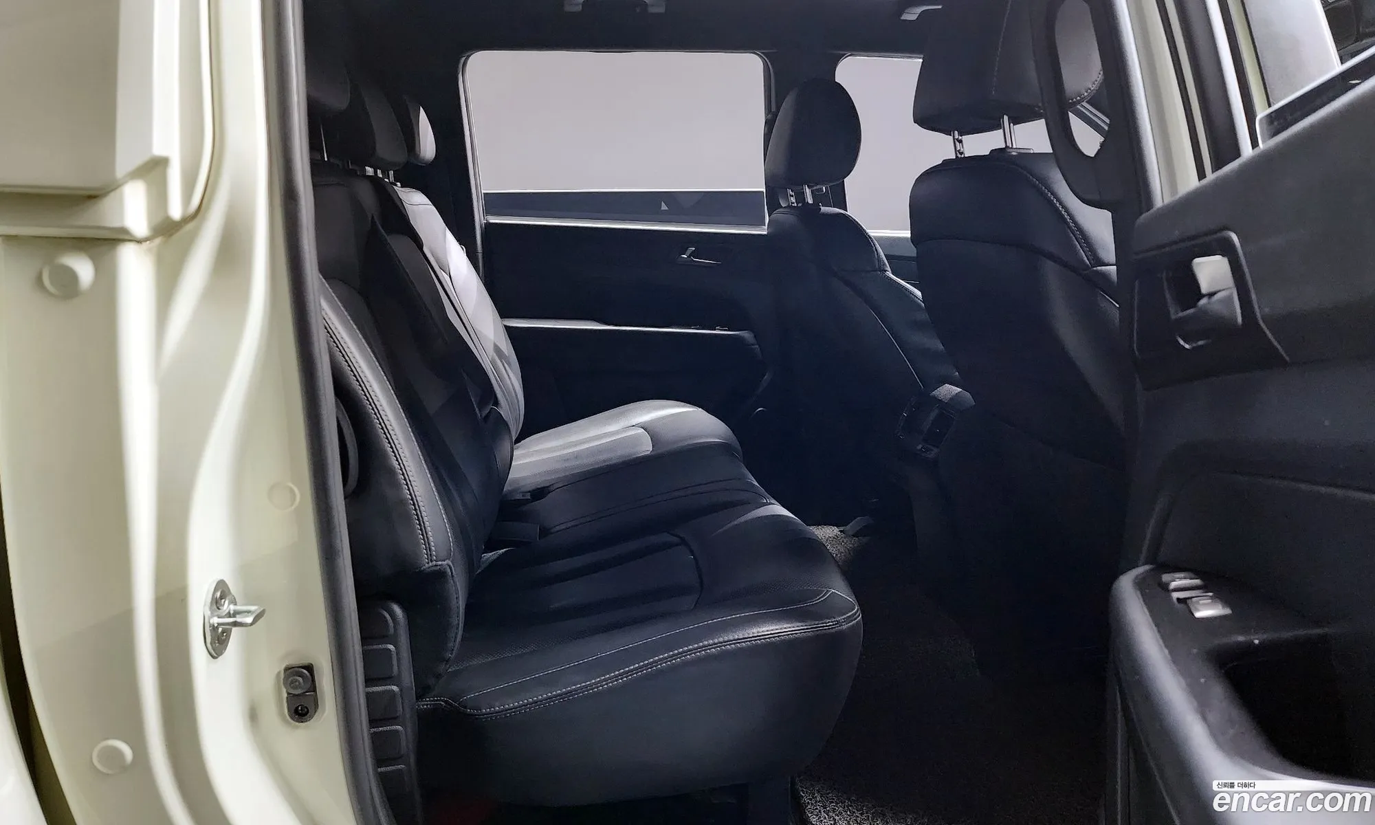 KG Mobility (SsangYong) Rexton Sports 2020 — 13