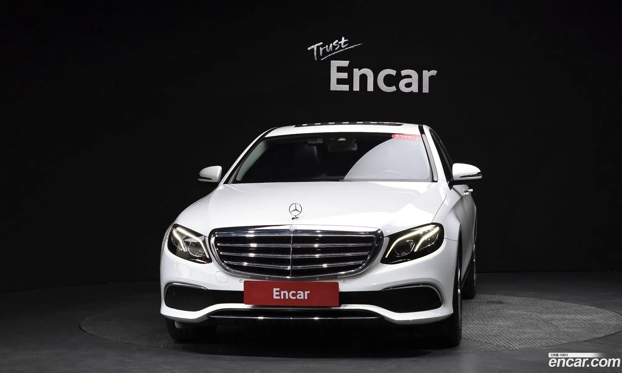 Mercedes-Benz E-Class W213 2016 WDDZF0EB6HA045651 — 28