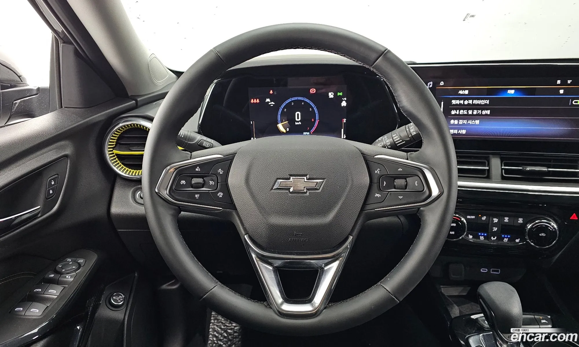 Chevrolet (GM Daewoo) Trax Crossover 2025 — 16