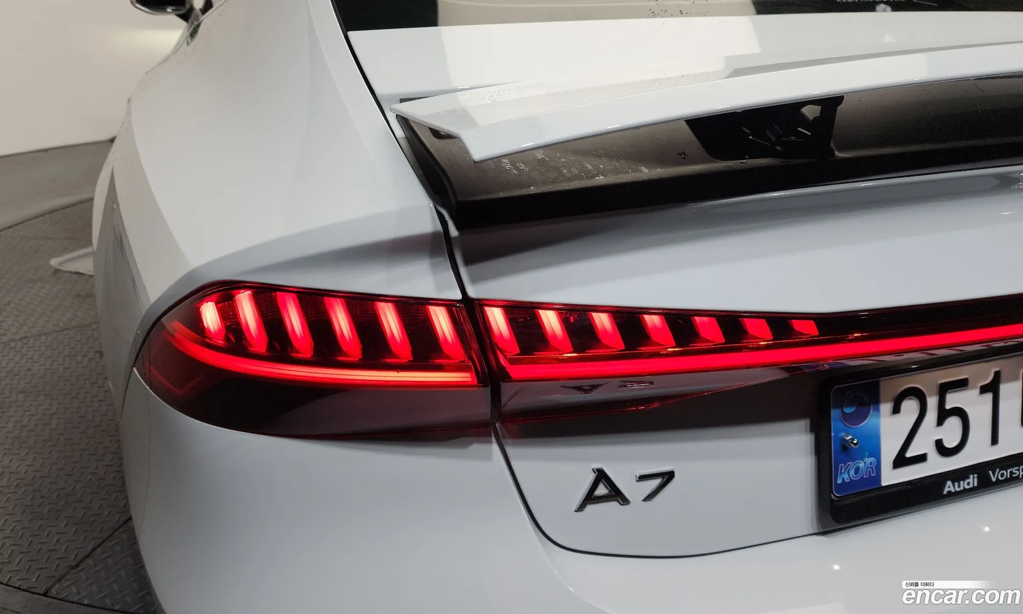 Audi A7 2020 WAUZZZF20LN093309 — 12