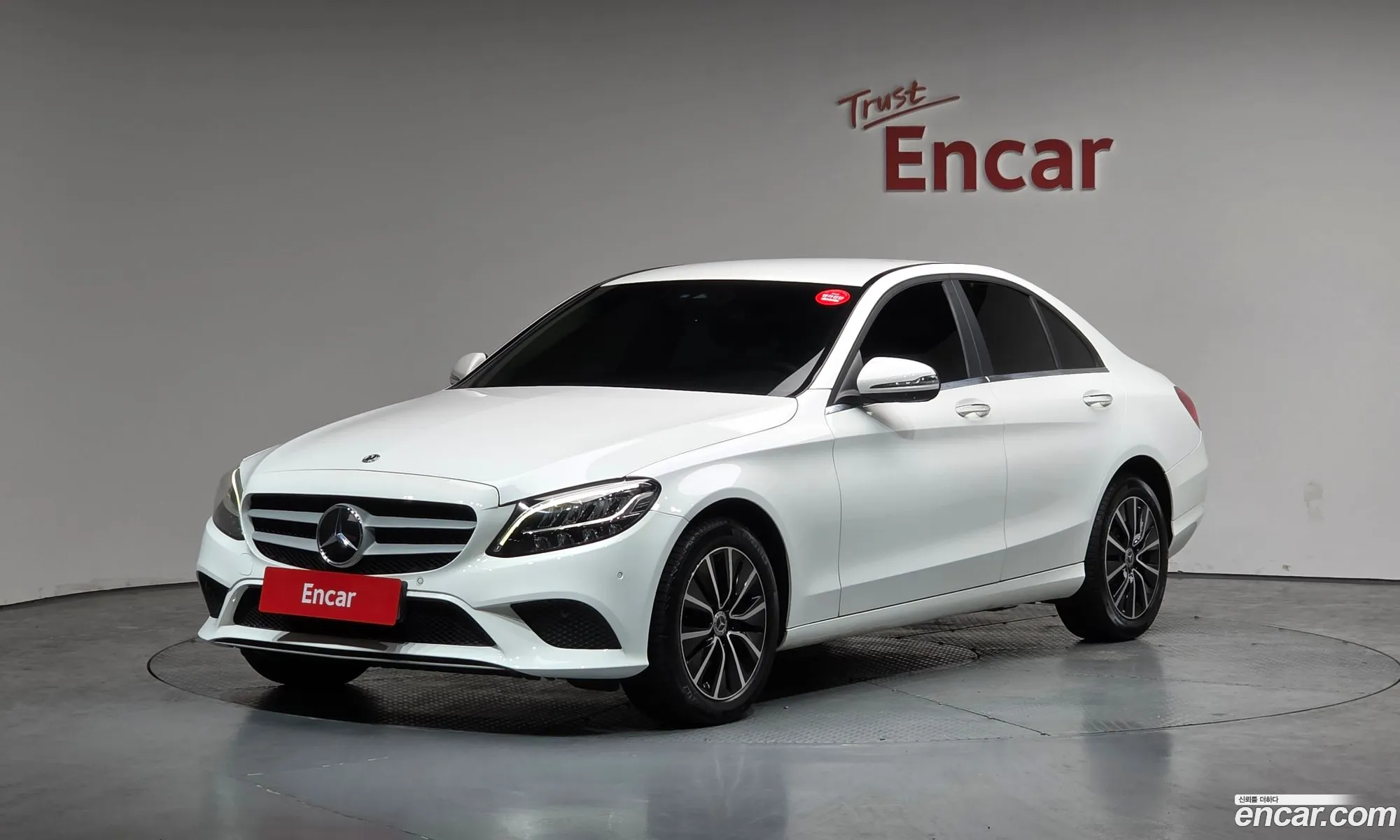 Mercedes-Benz C-Class W205 2020 — 19