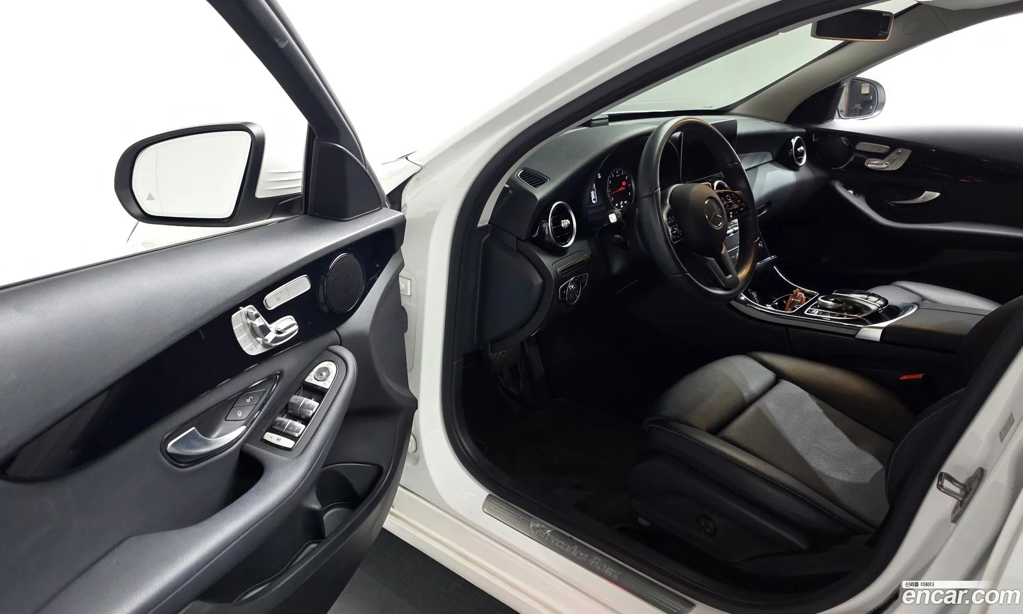 Mercedes-Benz C-Class W205 2020 — 8