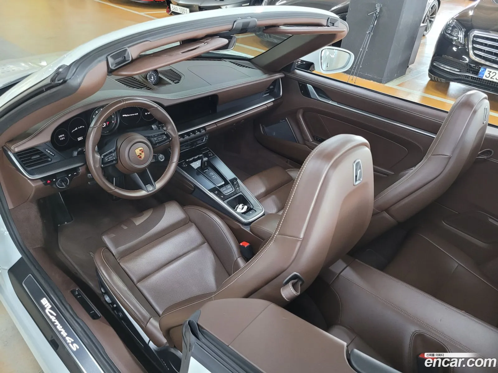 Porsche 911 2020 — 11