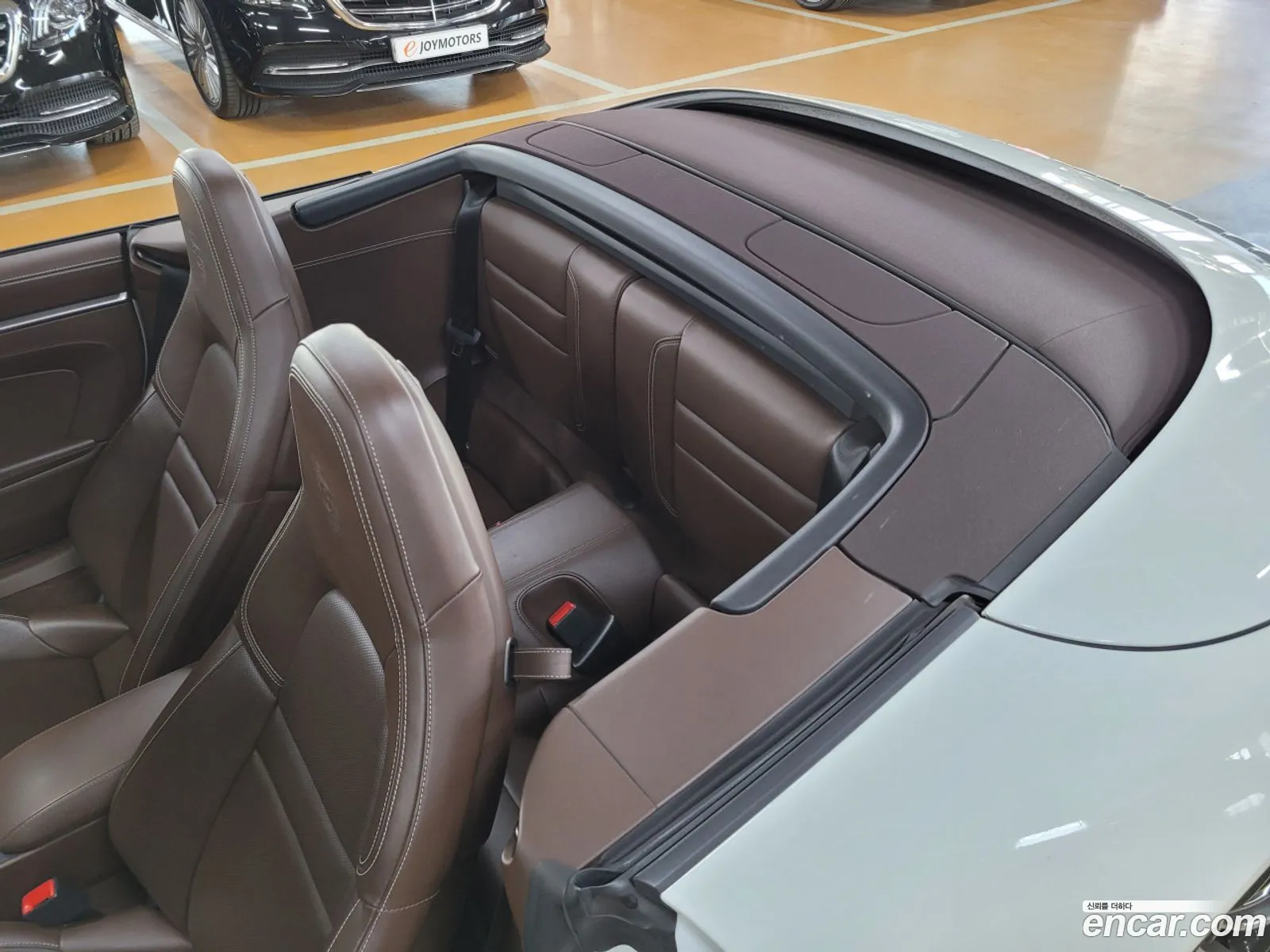 Porsche 911 2020 — 12