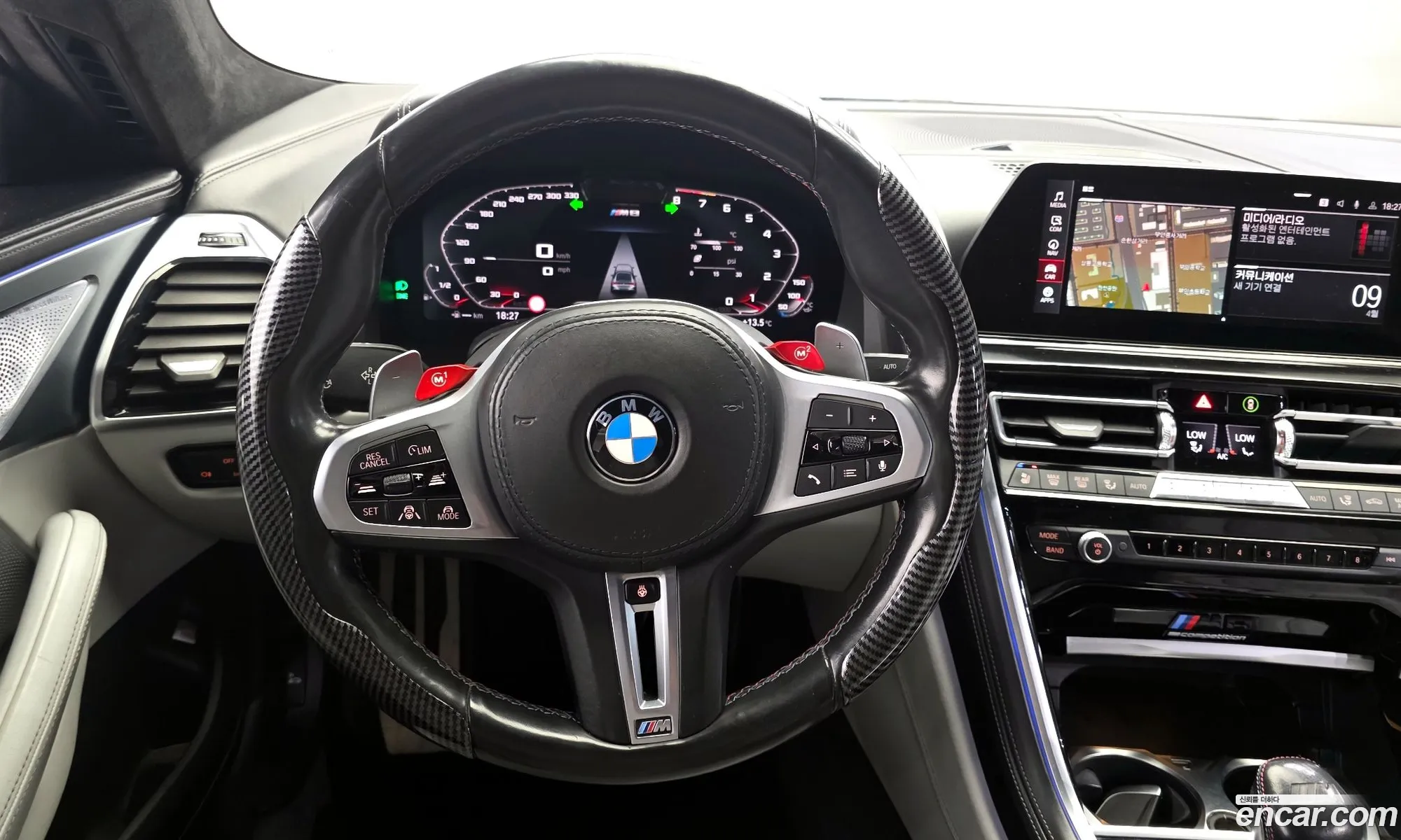 BMW M8