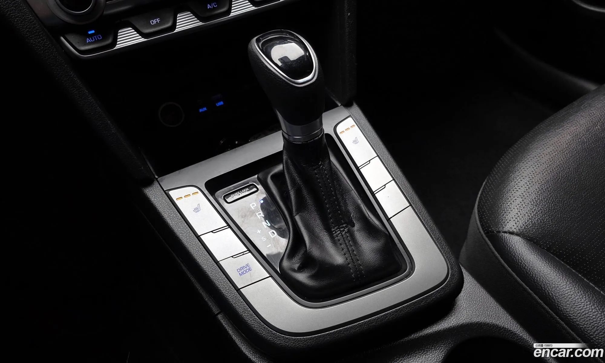 Hyundai Elantra AD 2019 — 16