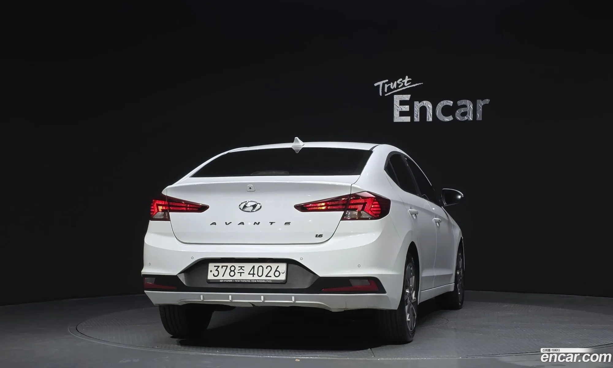 Hyundai Elantra AD 2019 — 29