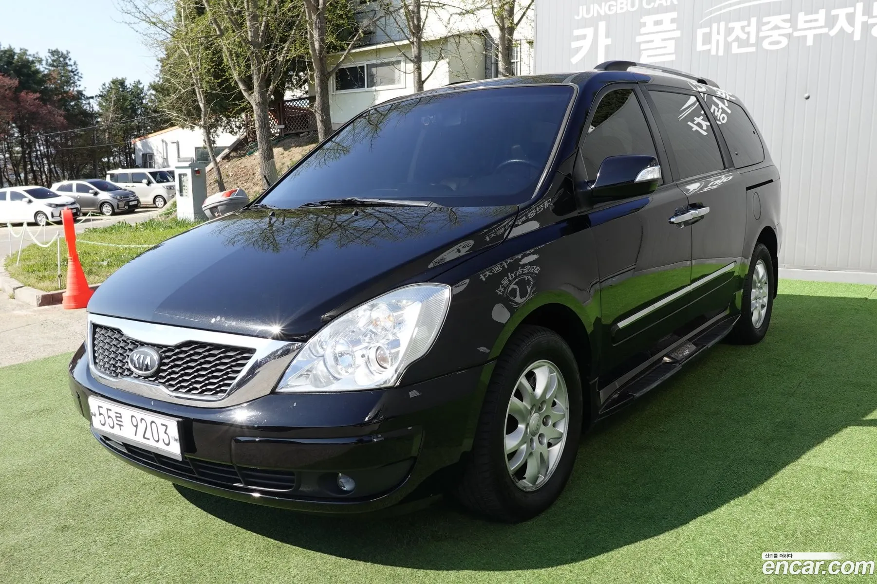 Kia Carnival R 2012 — 15