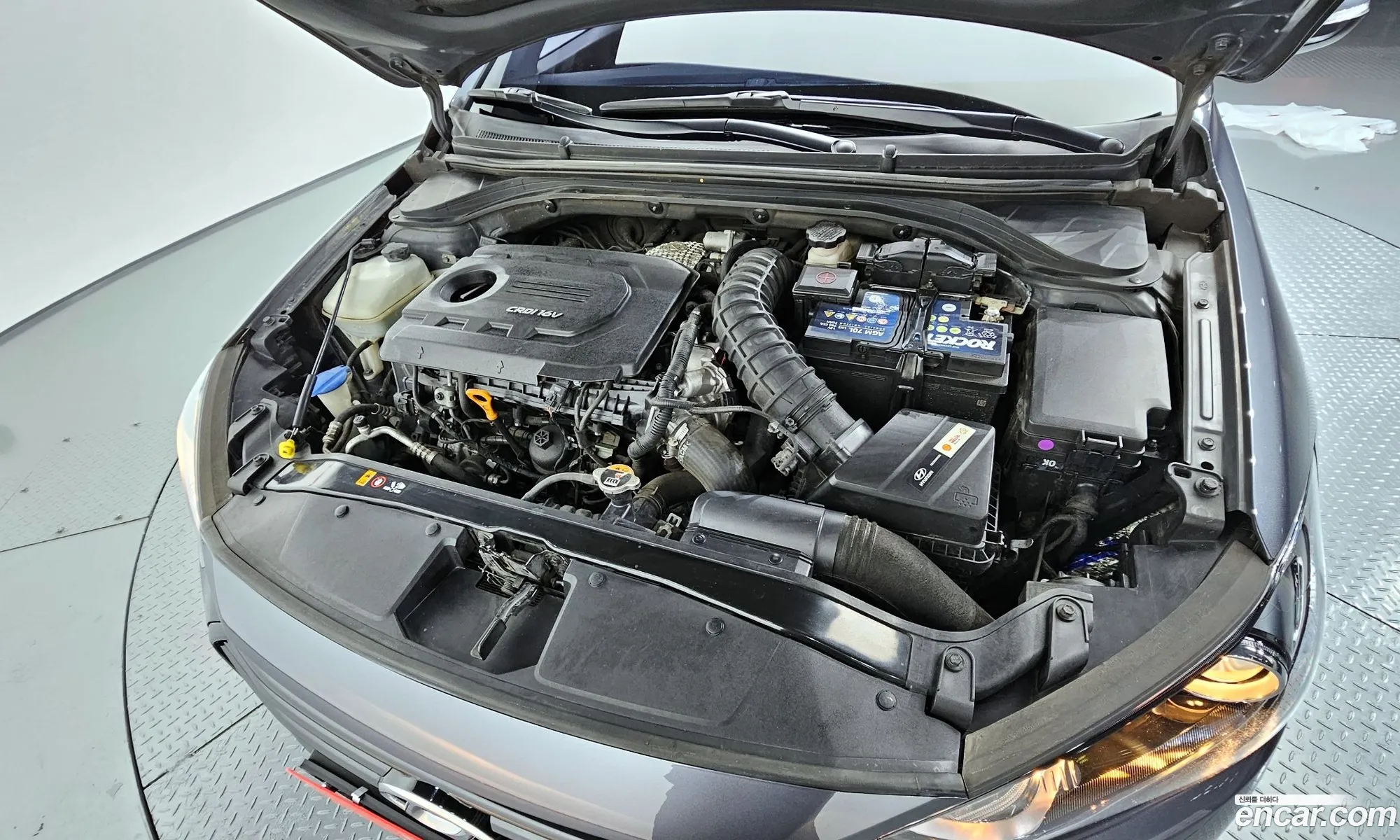 Hyundai Elantra AD 2015 — 2
