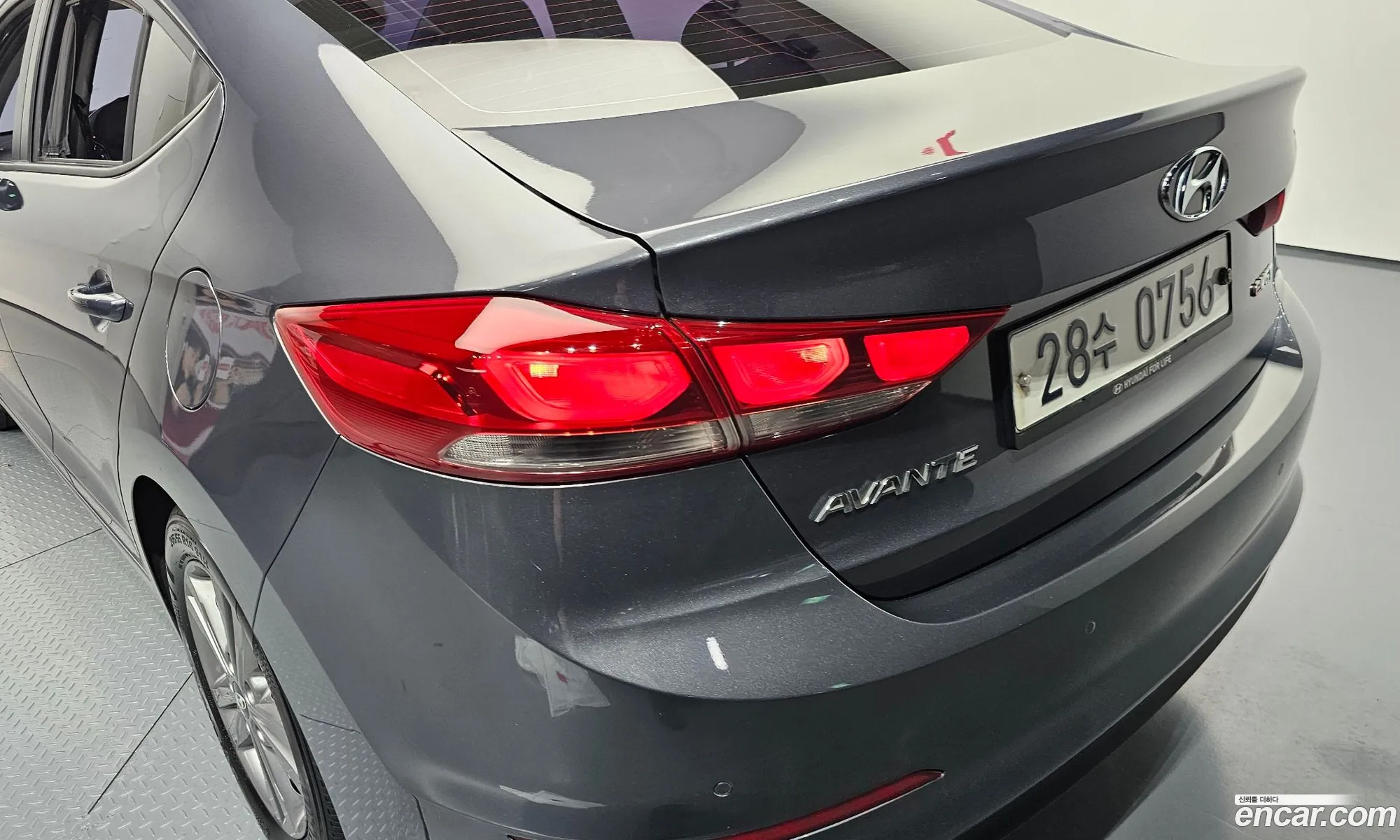 Hyundai Elantra AD 2015 — 18