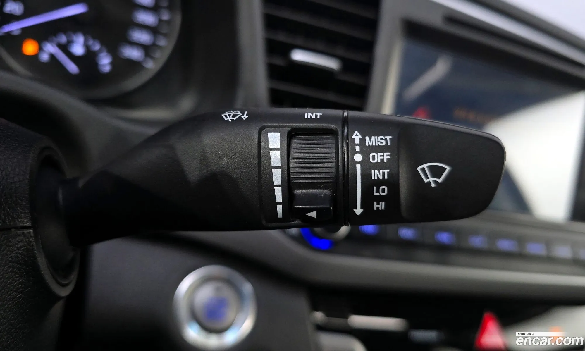 Hyundai Elantra AD 2015 — 16